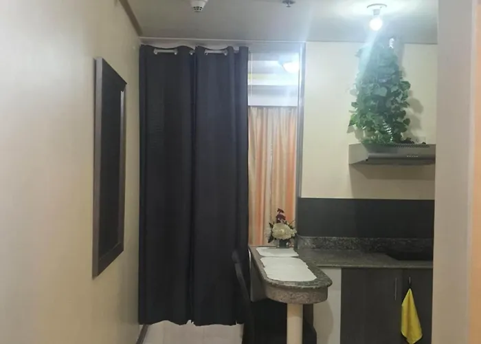 Birch Tower Malate By T&t Appart hôtel 2*